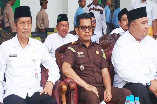Anggota DPRD Barut minta santri jadi generasi berilmu dan berakhlak