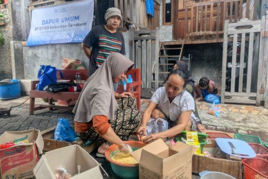 Human Initiative Jawa Tengah dukung kemandirian dapur umum warga Genuksari