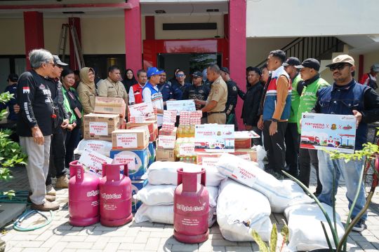 Pertamina menggandeng komunitas motor salurkan bantuan korban banjir
