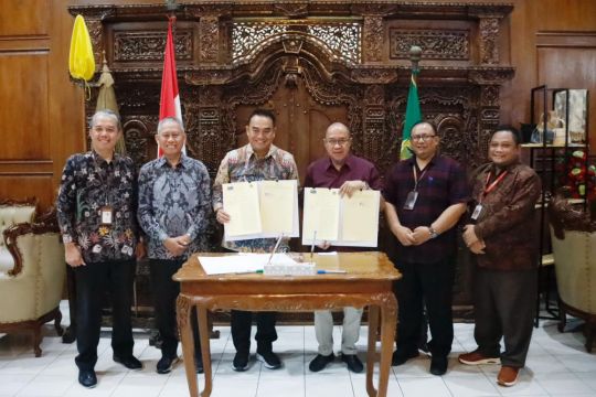 Pemkab Banyumas - Bank Jateng perkuat digitalisasi keuangan