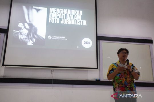 \"Workshop\" Fotografi Jurnalistik digelar oleh Kantor Berita ANTARA di UGM