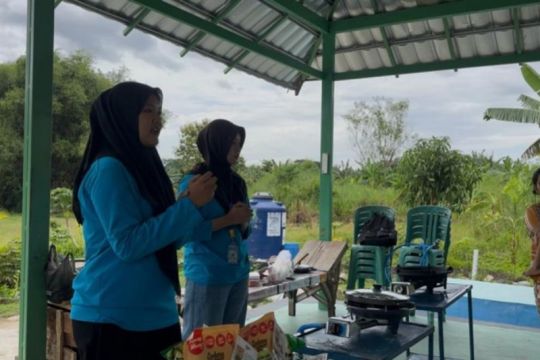 UMS dorong diversifikasi pangan lokal melalui inovasi apem mokaf di Kelurahan Sewu Surakarta