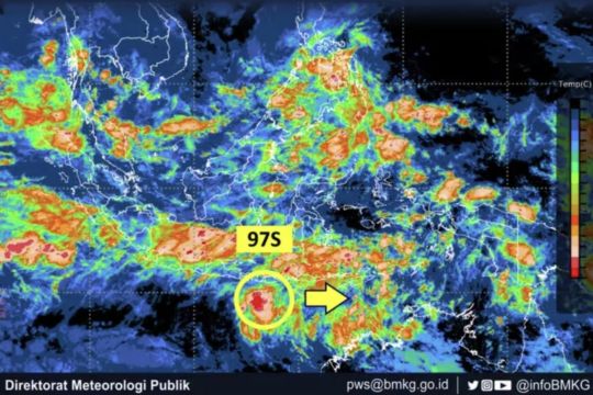 Dua bibit siklon berpotensi menguat di perairan RI