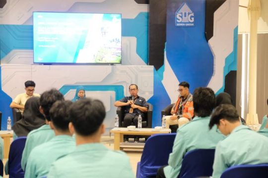 Mahasiswa Prodi Teknik Kimia UNS kunjungi Semen Gresik Pabrik Rembang