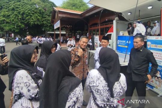 OJK minta guru di Kudus mewaspadai pinjol ilegal