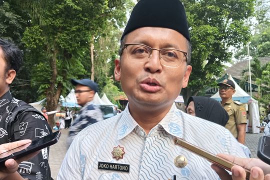 Pemkot Semarang pastikan tak ada guru berstatus honorer pada 2026