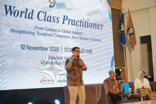 Sekolah Vokasi Undip gelar World Class Practitioner 2025