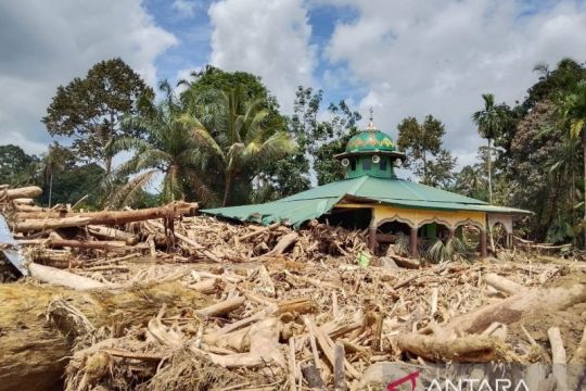 Korban meninggal Banjir Bandang Tapsel bertambah jadi 46 Orang, 52 masih hilang
