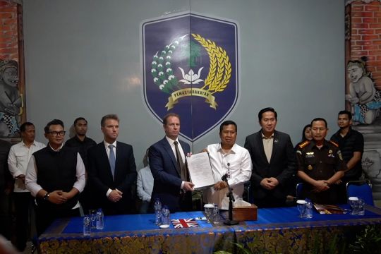 Indonesia serahkan dua narapidana kasus narkotika WN Inggris