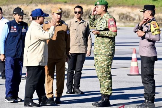 Prabowo langsung terbang ke Tapanuli Tengah setibanya di Silangit Tapanuli Utara