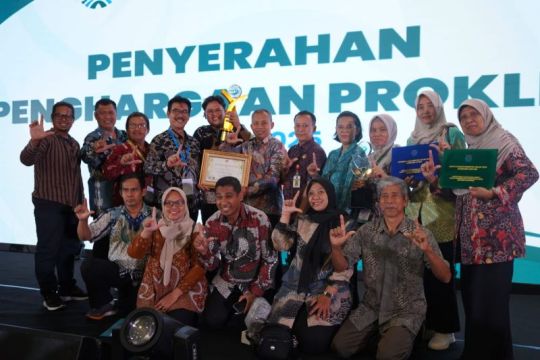 Pemkot Semarang raih tiga penghargaan Anugerah ProKlim