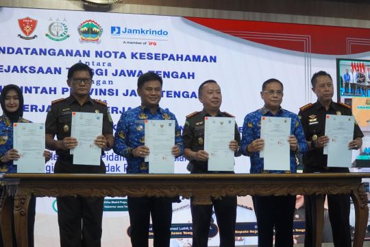 Pemkot Tegal tandatangani MoU dengan Kejati Jateng