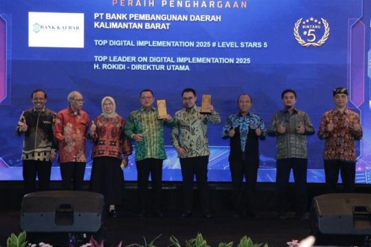 Bank Kalbar kembali raih pengakuan nasional TOP Digital Awards 2025