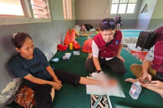 Tim Medis Sulsel beri layanan intensif untuk korban bencana Sumatera