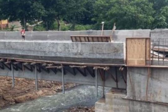 Pemkab Jepara targetkan Jembatan Banyuputih-Pendosawalan rampung Desember