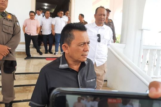 Kurangi ketergantungan, Gubernur Kepri ajak warga tanam cabai dan sayur di pekarangan rumah