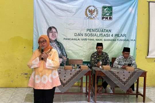Anggota MPR ingatkan remaja bangun pertemanan sehat di era digital