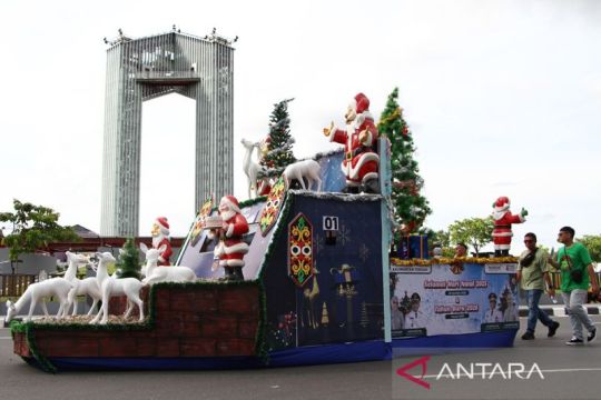 Parade Natal 2025 di Palangka Raya
