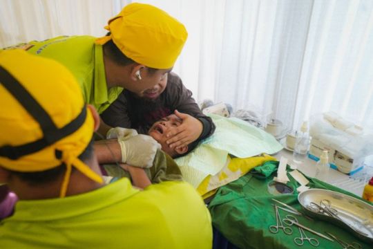 Khitan massal warnai peringatan HUT Ke-68 Pertamina di Cilacap