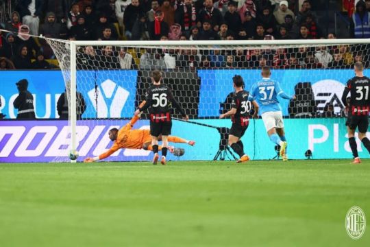 Napoli ke final Piala Super Italia usai hajar AC Milan