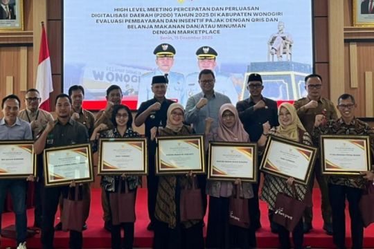 Sinergi Bank Jateng Wonogiri dorong PAD lewat QRIS