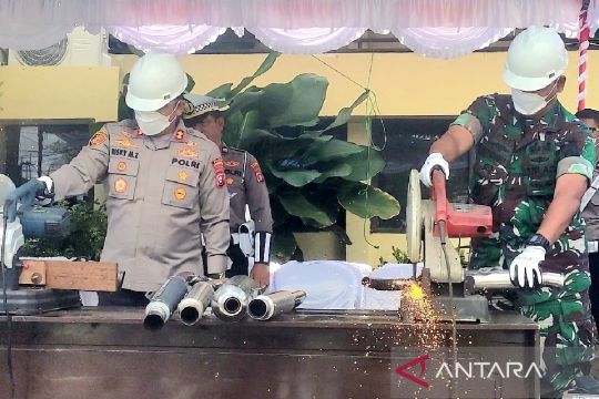 Polres Kotim musnahkan 623 knalpot brong jelang akhir tahun