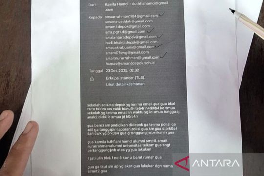 Polisi selidiki pelaku pengancaman bom ke 10 sekolah