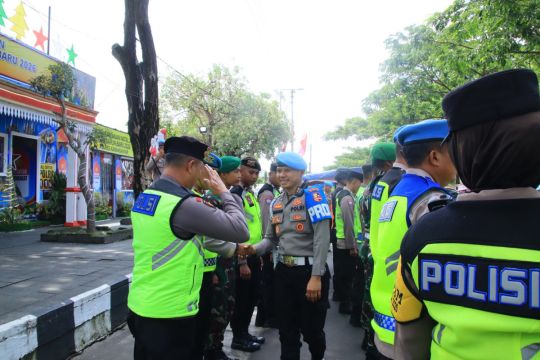 Tim Divpropam Mabes Polri laksanakan Ops Gaktiplin di Pos Terpadu Operasi Lilin 2025 Polres Karanganyar