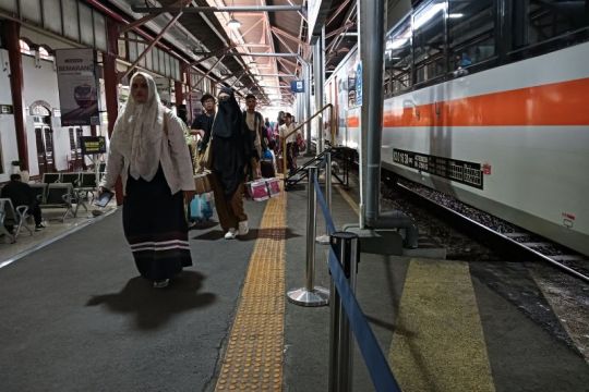 42.777 penumpang KA di Semarang terpantau Daop 4 pada H-2 Tahun Baru