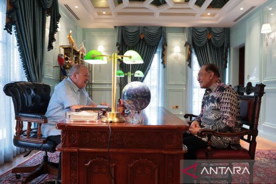 Temui Raja Malaysia, Anwar Ibrahim lapor upaya pemberantasan korupsi "tak pandang bulu"