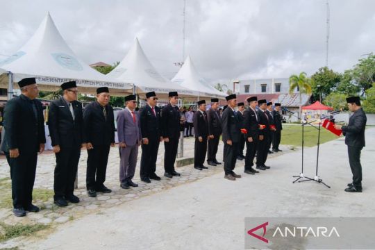 Bupati Pulang Pisau lantik 18 pejabat jelang pergantian tahun