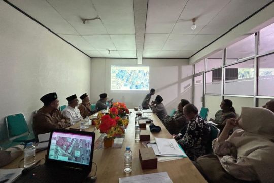 Tim pengabdian masyarakat UMS dampingi perencanaan Pondok Pesantren Al-Hikmah Asyuhada