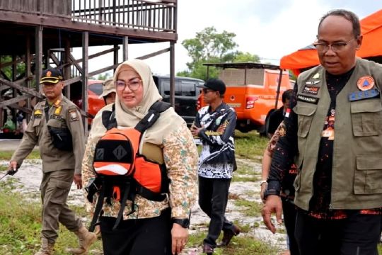 Wabup Kotim pantau situasi Pantai Ujung Pandaran saat libur Nataru