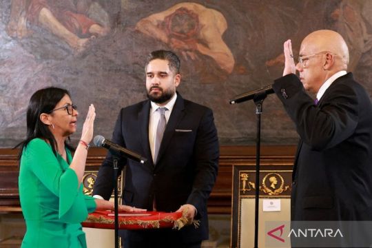 Presiden sementara Venezuela kirim utusan ke AS