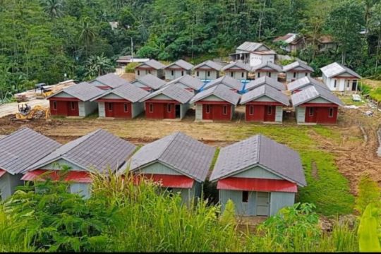 Banjarnegara percepat pembangunan huntara korban longsor di Desa Pandanarum