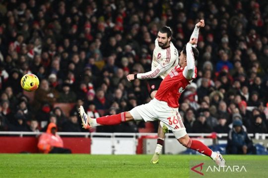Arsenal atasi perlawanan Chelsea dengan skor 3-2