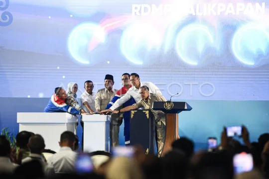 Presiden Prabowo Subianto resmikan RDMP Balikpapan