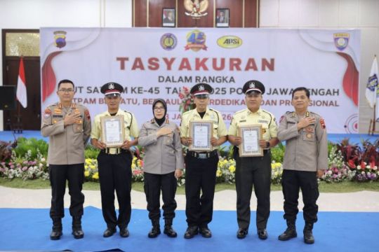 Satpam UMS dapat apresiasi di HUT Satpam Jateng ke-45 usai bantu Polri ungkap kasus pencurian motor