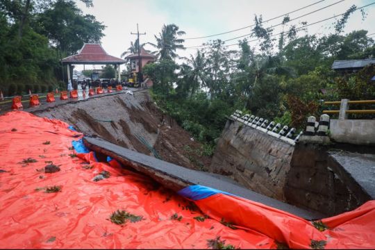 Pemprov bakal alokasikan Rp10 miliar rehabilitasi jembatan wisata Colo Kudus