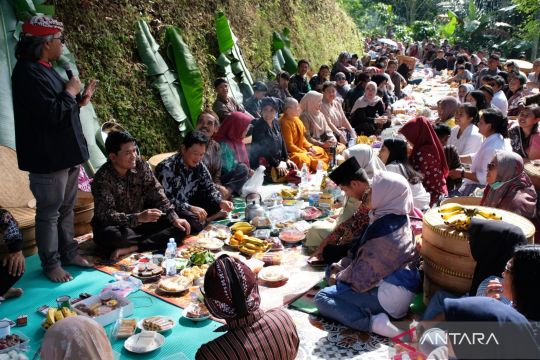 Masyarakat Kaloran Temanggung lakukan Nyadran Perdamaian