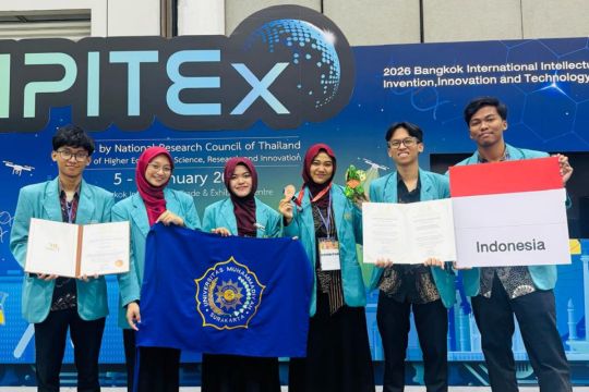 UMS raih Bronze Medal IPITEx 2026, ZIMO hadirkan inovasi AI untuk pantau gizi dan aktivitas remaja