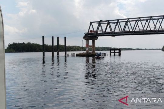 Waspada! BMKG beri peringatan hujan petir di perairan Sungai Musi hari Ini