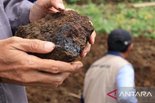 Badan Geologi temukan dugaan sisa letusan gunung api