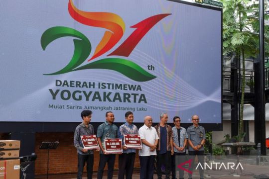 Pemenang desain logo Hari Jadi DIY