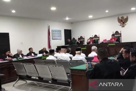 Mantan Wali Kota Bengkulu dituntut 5 tahun penjara di kasus Mega Mall