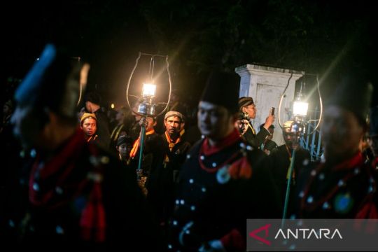 Kirab Malam Selikuran Keraton Solo sambut Lailatulqadar