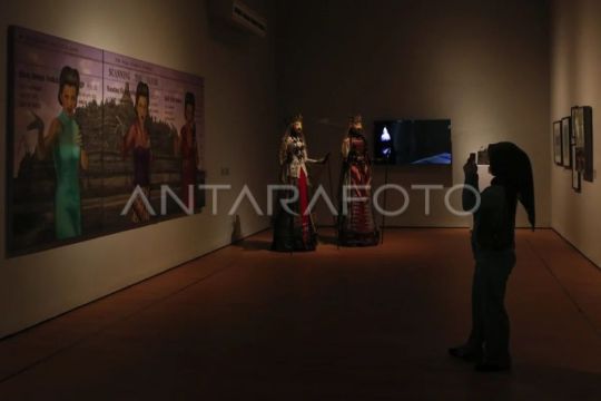 Pameran Indonesian Women Artists On The Map