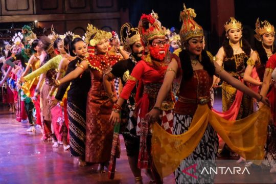 Pentas Solo 24 Jam Menari rayakan Hari Tari Dunia