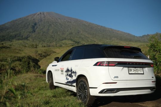 Buktikan performa di alam, Jaecoo J7 dan J8 Jadi lead car Rinjani100
