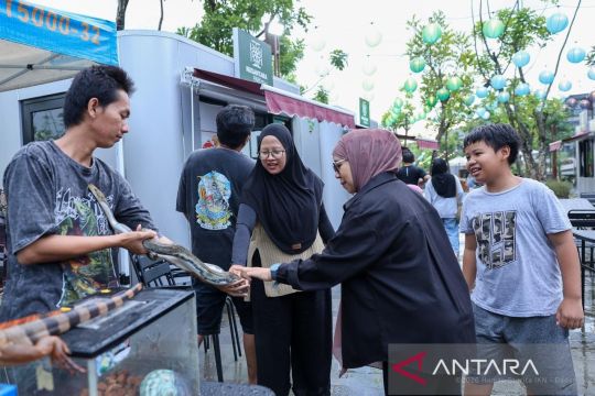 Otorita IKN gandeng komunitas hadirkan pameran reptil